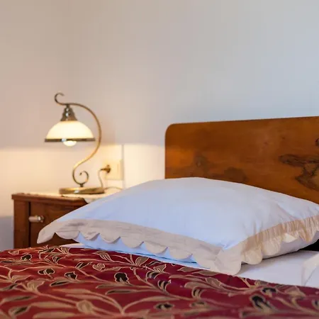Your Family Haven Villa Vjeka, Brac Island, Heated Pool Sumartin